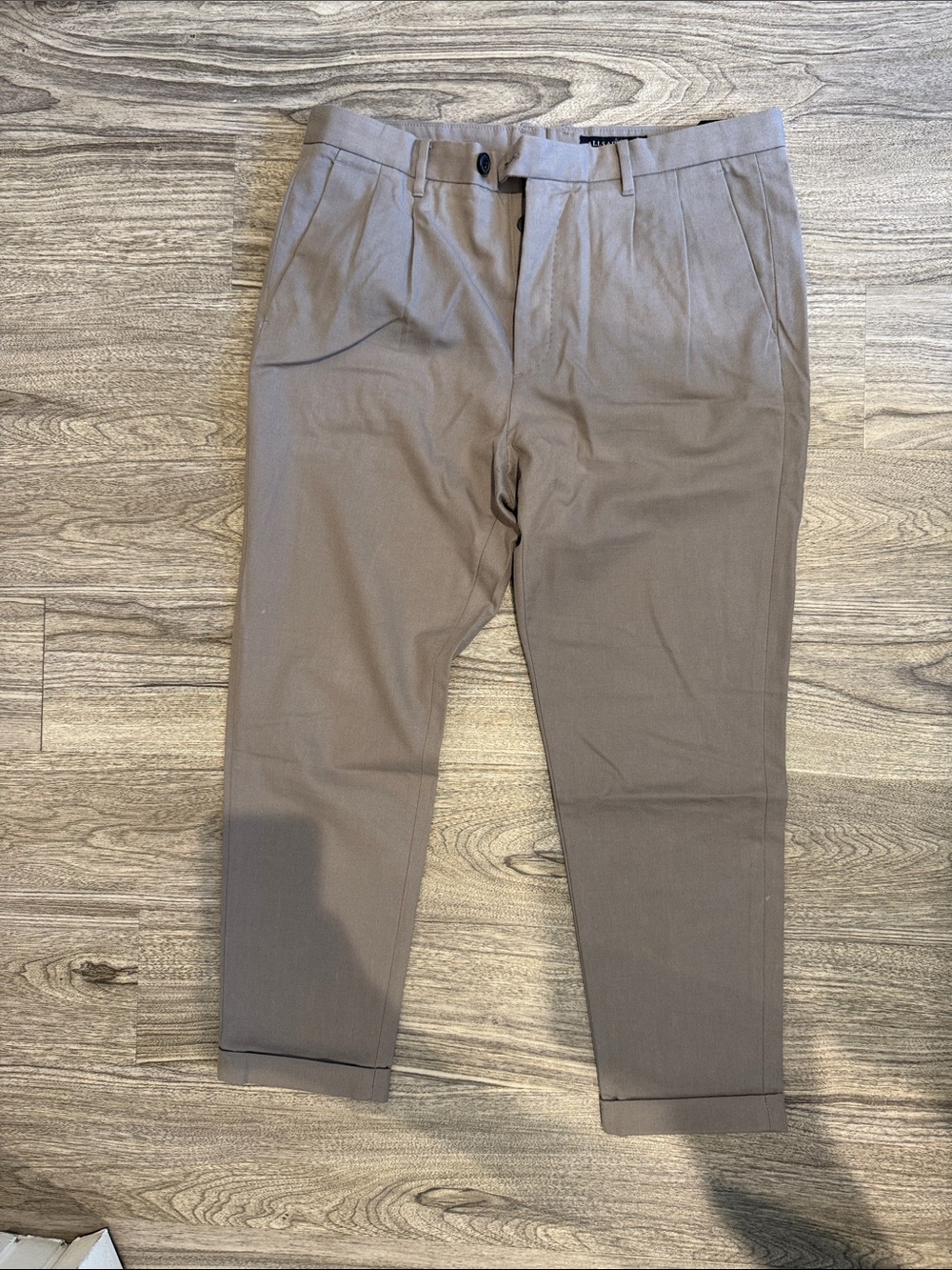 All Saints Men’s Grey Pleated Chinos